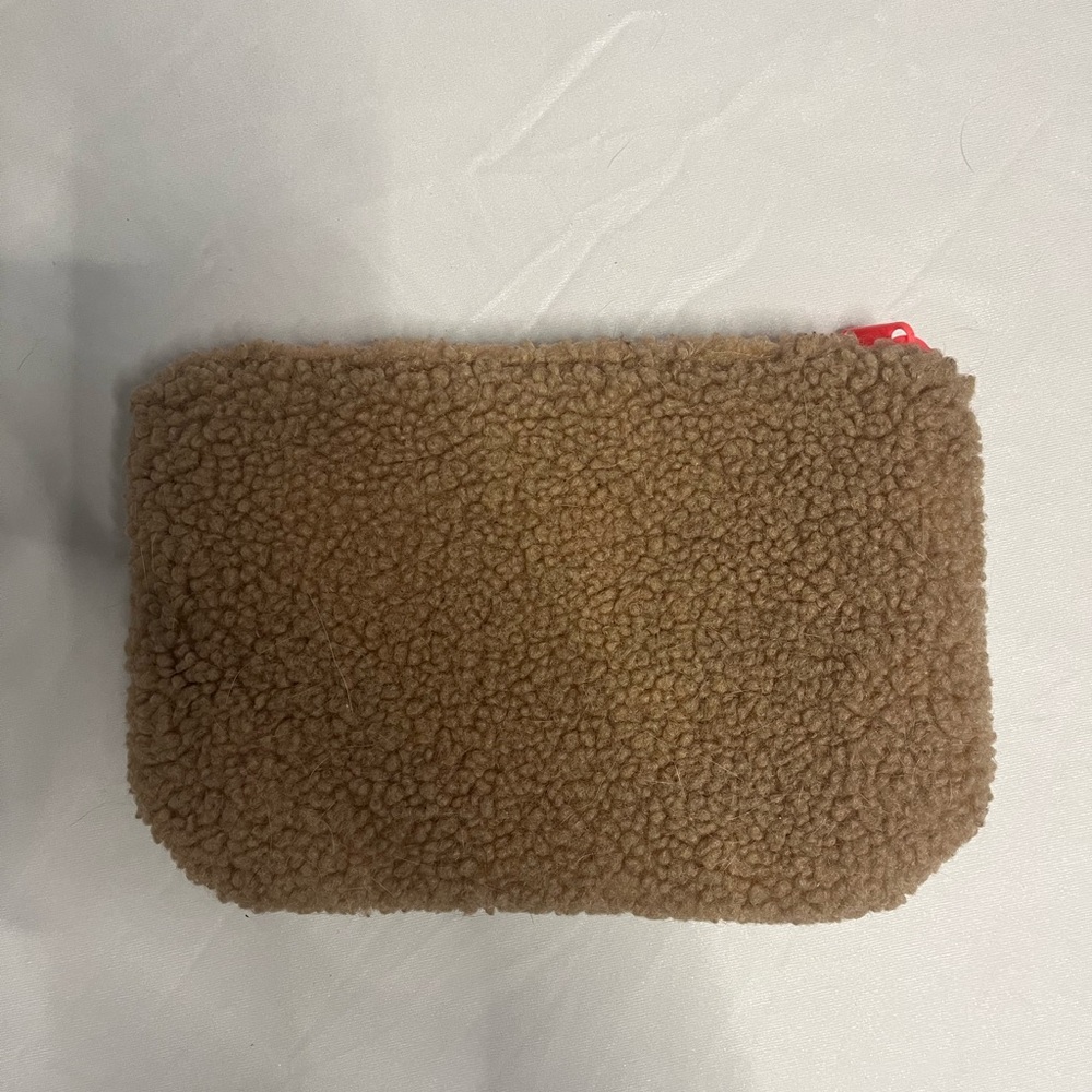 Gap make up bag